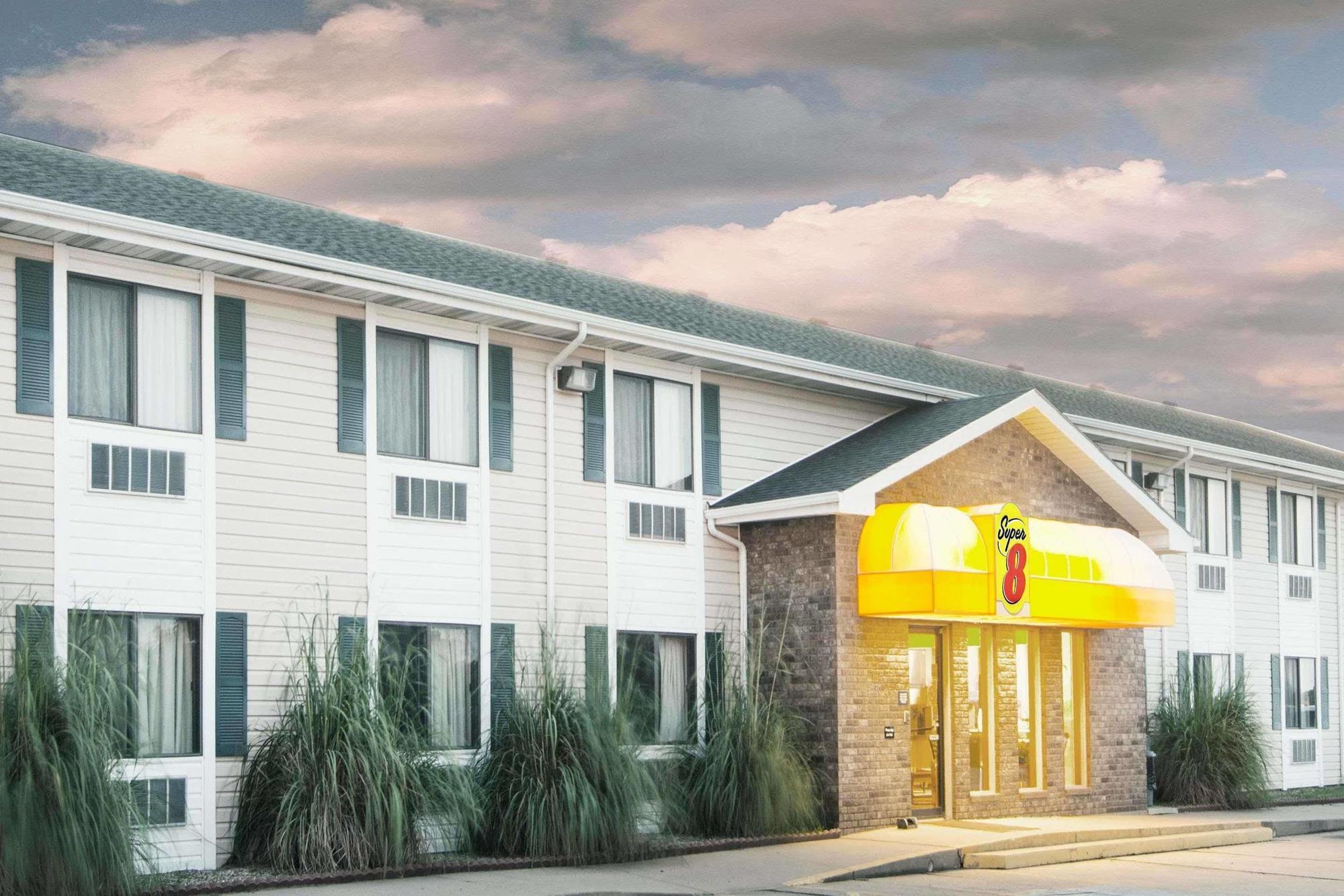 Super 8 By Wyndham 2*